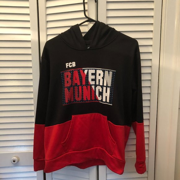 FC Bayern Munich official youth hoodie sweater - Picture 1 of 11